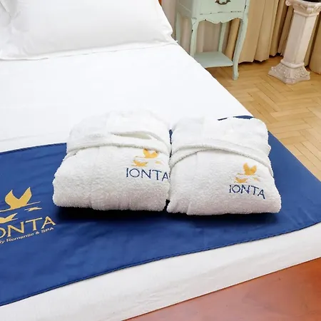Frattina Family Romantic Superior Roma