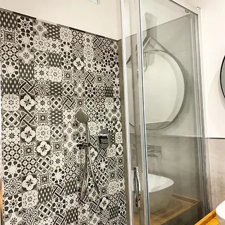 Apartment Basilica Papale Di San Paolo Moderno - Yourhome *