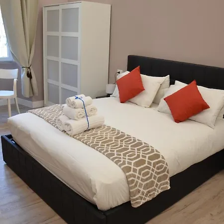 San Peter Vale House Apartmán
