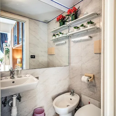 Bentivoglio Apartment *