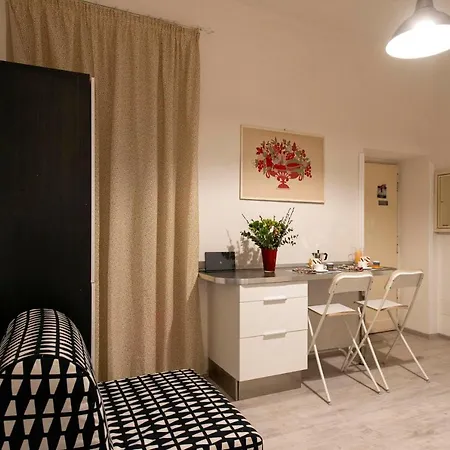 Domus Fortunae Vaticano Apartment
