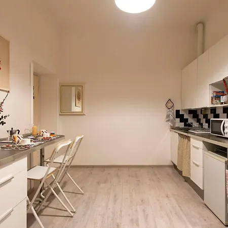 Domus Fortunae Vaticano Apartment