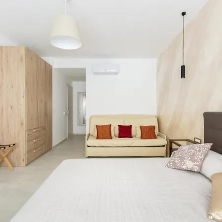 Guest house Domus Vera *