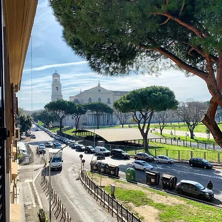 Basilica Papale Di San Paolo Moderno - Yourhome * Rome