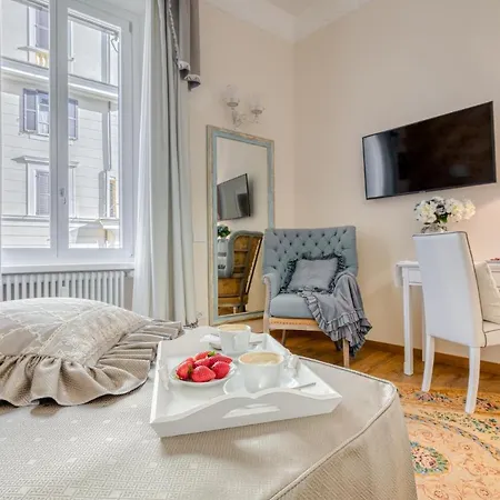 Luxury Stars In - Andromeda In Colosseum Apartment