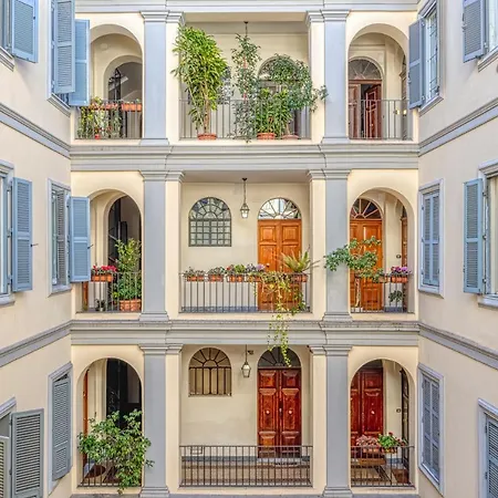 Luxury Stars In - Andromeda In Colosseum Apartment Rome
