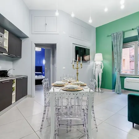 Luxury Trevi Fountain - Your Italian Holidays Apartment *
