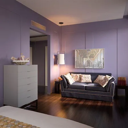 מלון Stendhal Luxury 4*