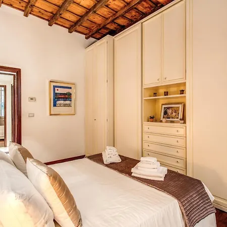 Appartement Fresh House Cavour *