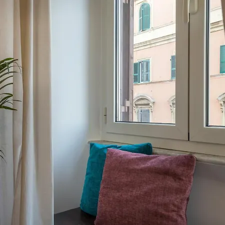 Apartment Flora Metro Vittorio *