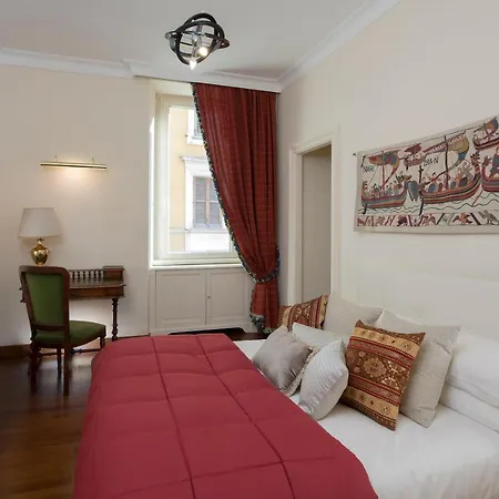 Apartment Luxury Apt With Colosseum View *