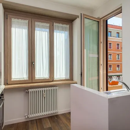 Many Days Apartment