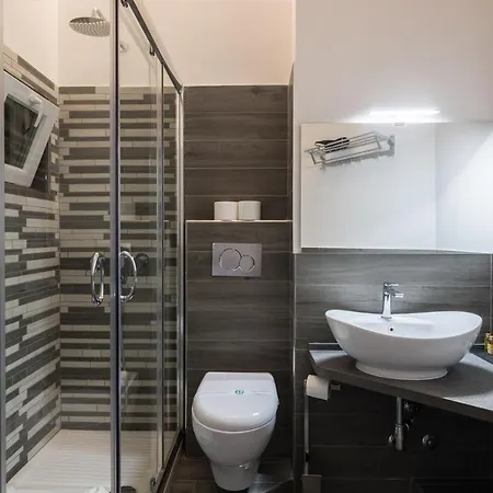 President Gardens Guest house 2*