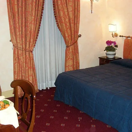 Lh Grand Hermitage Hotel 4*
