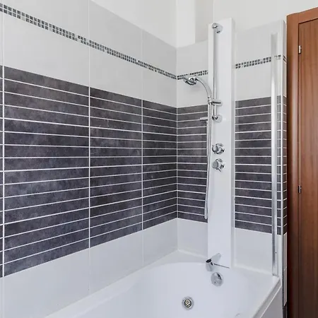 Casa Flo Apartment *