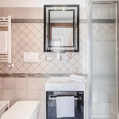 Casa Flo Rome