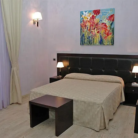 Le Petit 3* Rome