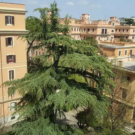 Bed & Breakfast A Casa Di Lia A Roma 2* Rome