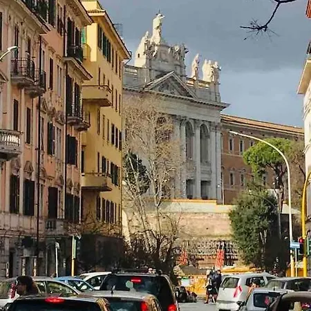 Apartment San Giovanni 80 Mq Rome