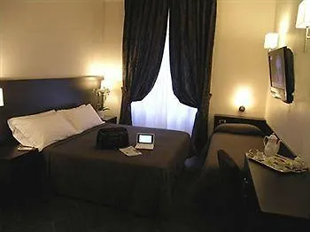 Raeli Floridia Roma