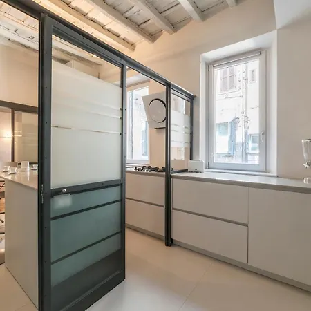 Apartment Piazza Navona Elegant