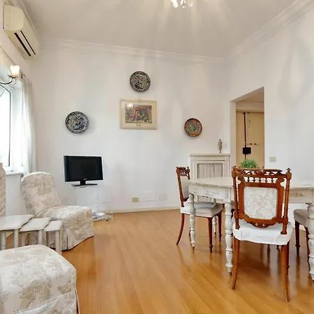 Apartmán Romeasyoulike - Arancio N°9 Řím