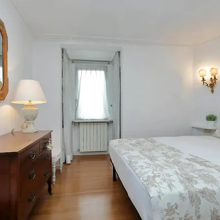 Romeasyoulike - Arancio N°9 Apartmán *