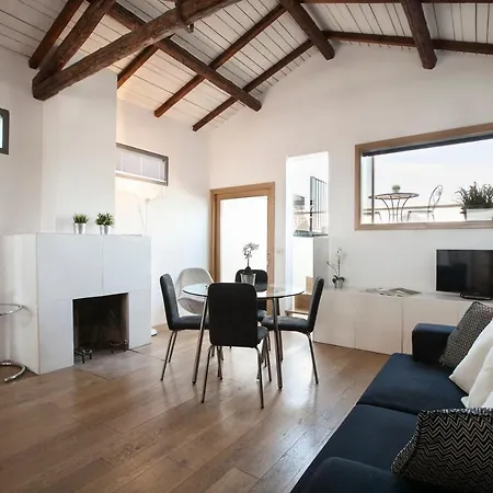 Apartment Romeasyoulike - Babuino Sweet Loft