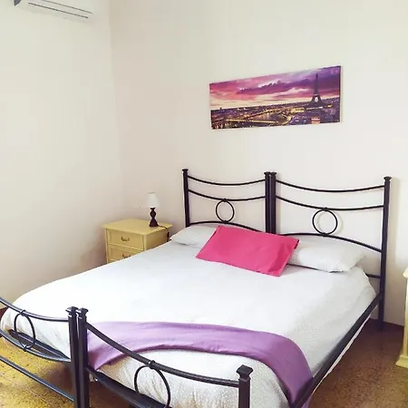 Valletta Fiorita Homestay