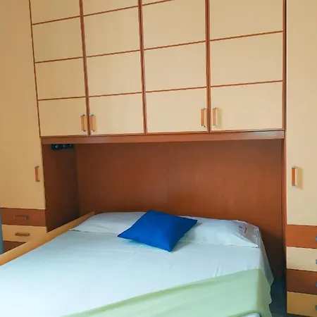 Valletta Fiorita Homestay