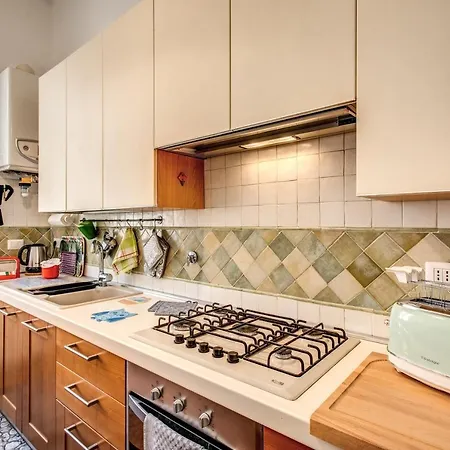 3 Bedrooms Vatican Center