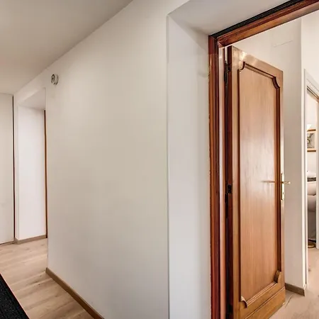 3 Bedrooms Vatican Center Roma