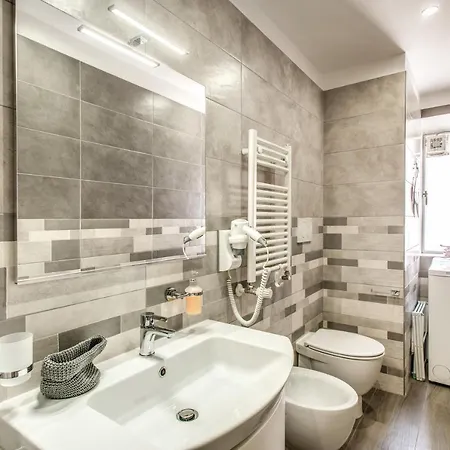3 Bedrooms Vatican Center Apartamento