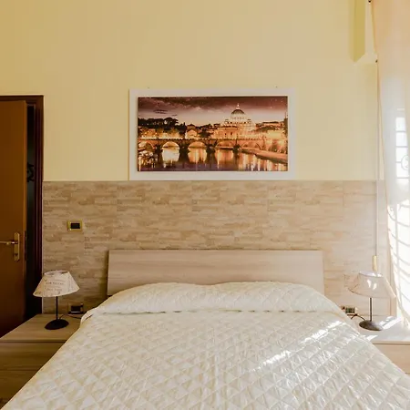 Le Rondini Apartment, 5 Persone, 2 Balconi, Policlinico Tor Vergata E Casilino Appartement