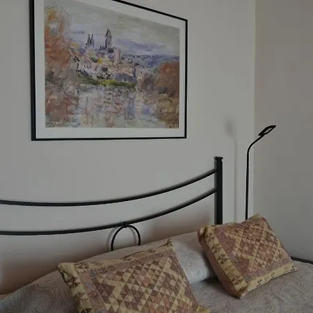 Le Tre Sorelle A Testaccio Bed and Breakfast *