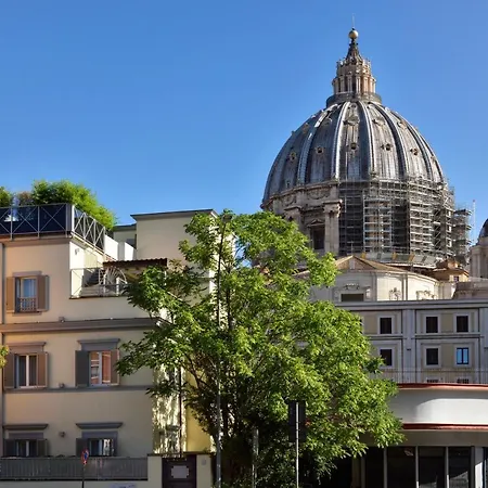 Le Boutique Hotel 4*