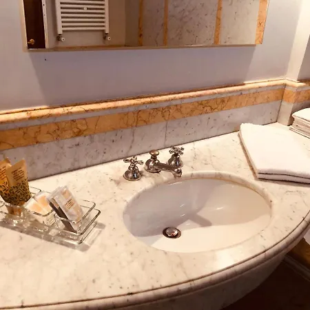 Castle Of Glamour Xvi Century Luxury