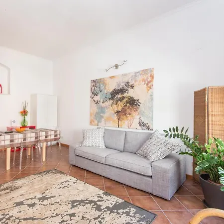 Barberini Cozy Terrace Apartment