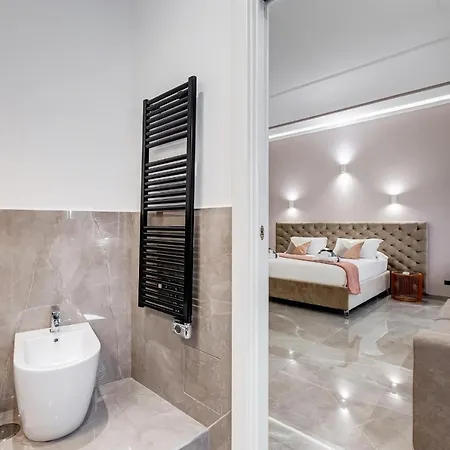 Unoseitre - Luxury & * Rome