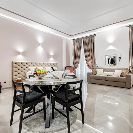 Apartment Unoseitre - Luxury & Rome