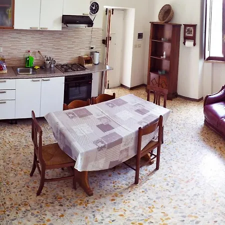 Homestay Valletta Fiorita *