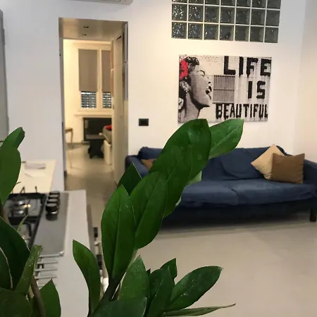Apartment Life Is Beautiful - Vatican Rome