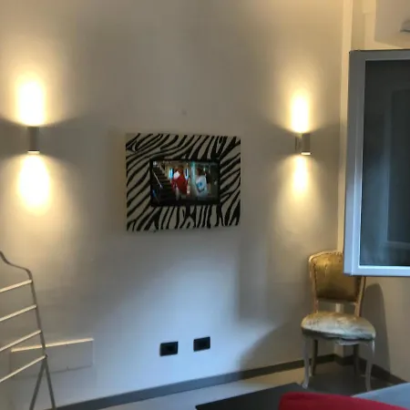Apartment Life Is Beautiful - Vatican *
