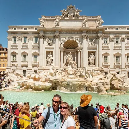 Trevi Fountain Garden