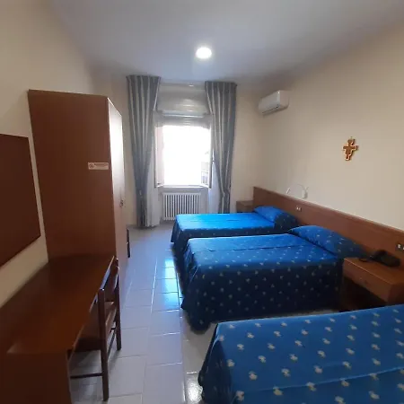 Bed & Breakfast Suore Concezioniste Missionarie - Carmen Salles Rome