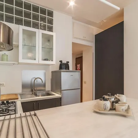 Apartment Borghetto Colli Lanzi Studio Flat *