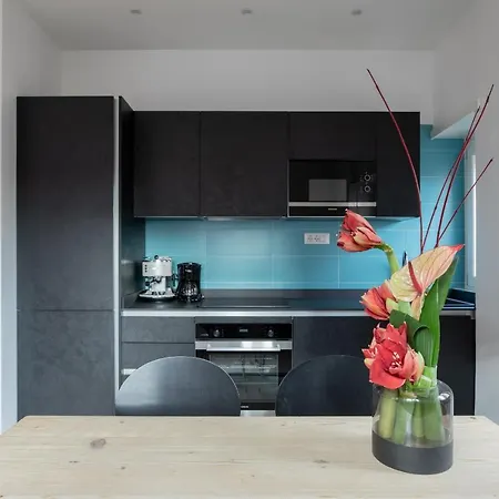 Residenza *
