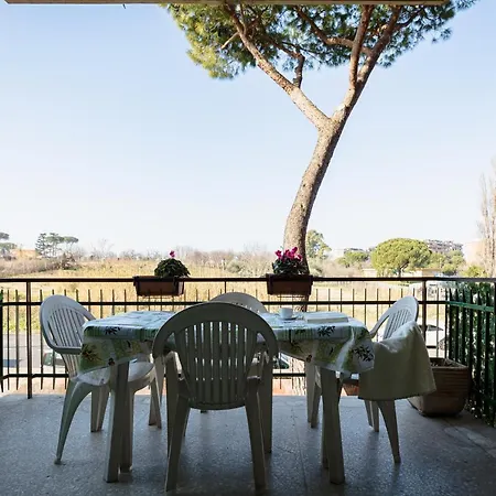 Appartement Le Rondini Apartment, 5 Persone, 2 Balconi, Policlinico Tor Vergata E Casilino Rome