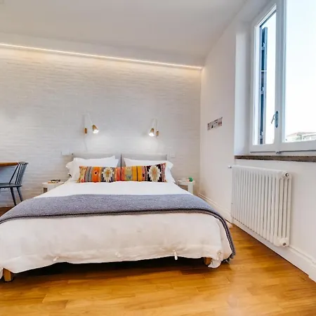 Apartment Beautiful Designer Flat Close To Pantheon