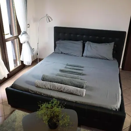 Apartment Mercedes *